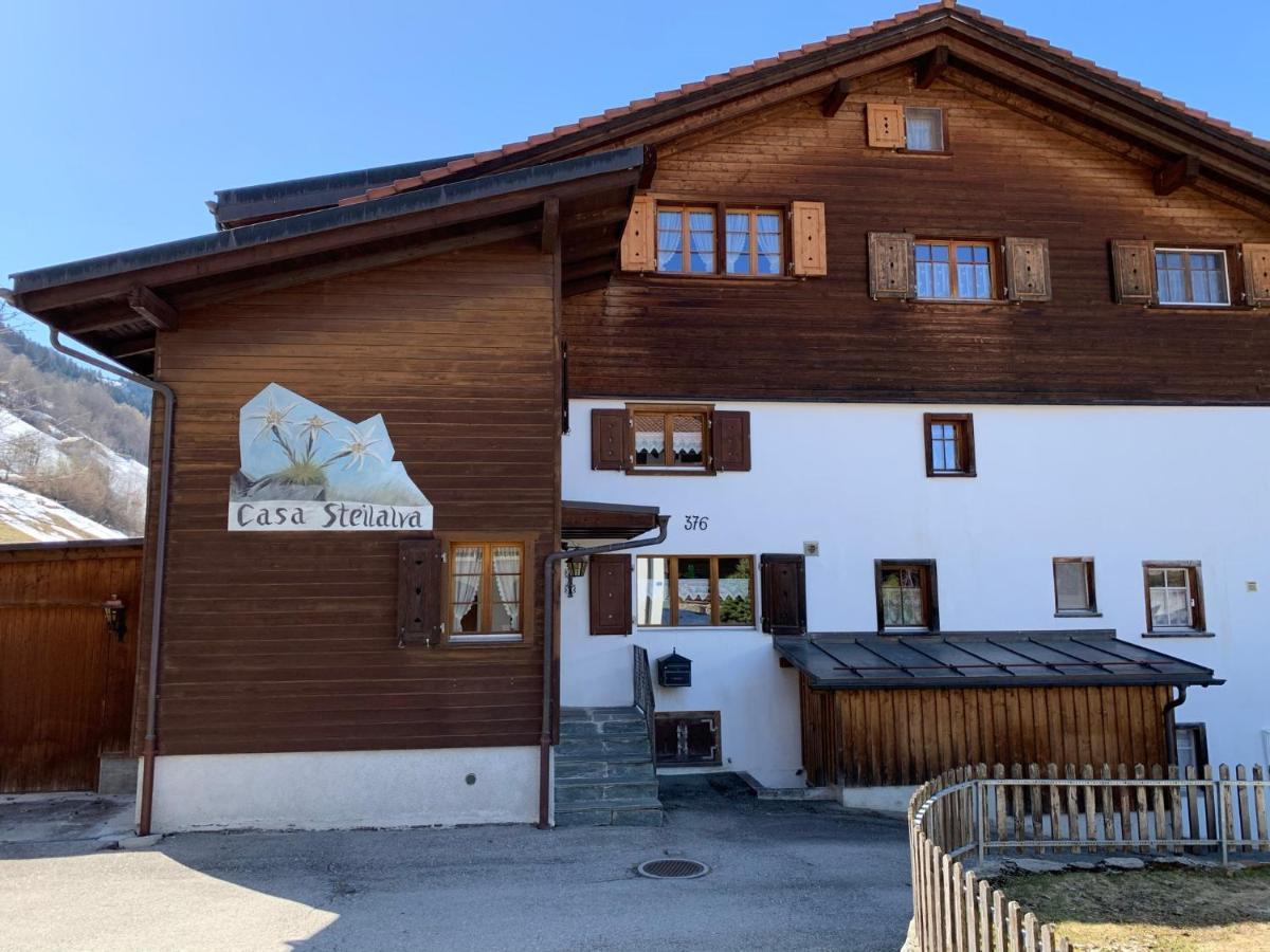Surrein Casa Steilalva - Grosszuegiges Chalet Fuer Erholsamen Familienurlaub מראה חיצוני תמונה